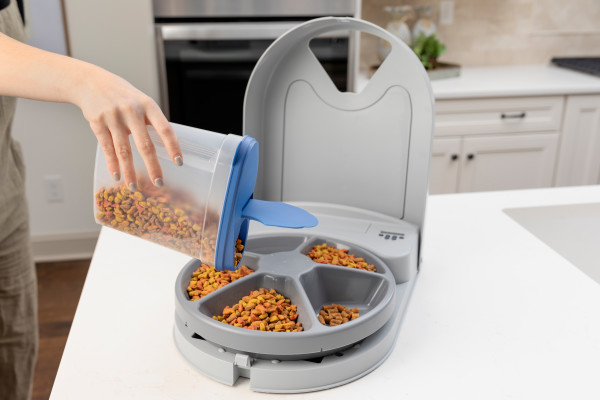 PetSafe® 5 ADAGOS ÖNETETŐ